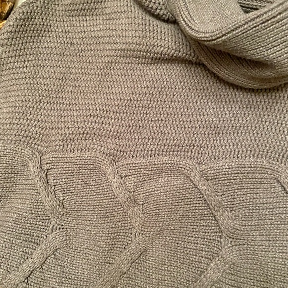 BCBG Cozy Cable Knit Sweater - Picture 13 of 16